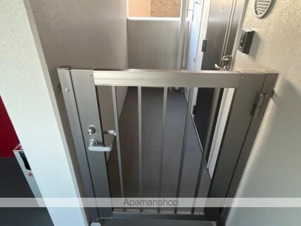 愛知県名古屋市千種区茶屋坂通２丁目[1K/27.88m2]の玄関