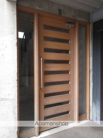 KIRAMECK円山東の玄関写真