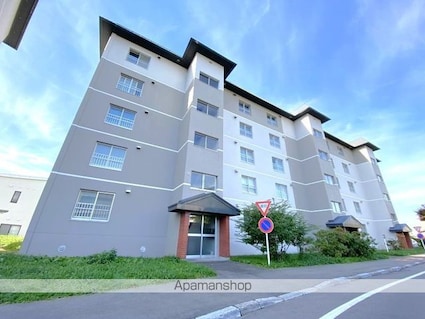 ヴィラナリー函館４号棟（ヴィラナリーハコダテヨンゴウトウ）[2DK/50.69m2]の外観2