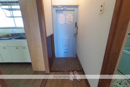 ＡＢＣハイム東長戸（旧潮見マンション）[3DK/52.17m2]の玄関