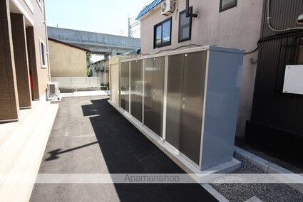 ヒールコートⅤ[2LDK/53.68m2]の共用部2