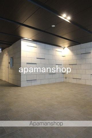 コンフォリアSHINSAIBASHIイーストの内装写真