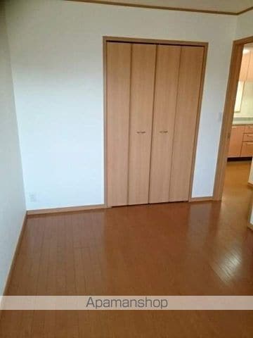 プレシアスフィールドAの内装写真