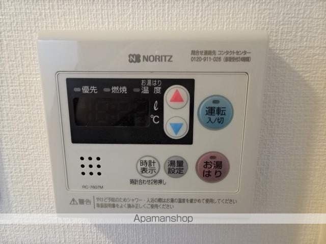 アドバンス西梅田ジェイスの内装写真