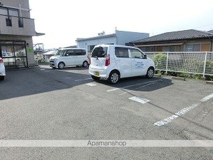 ラ・スペランツァー[1K/39.74m2]の駐車場