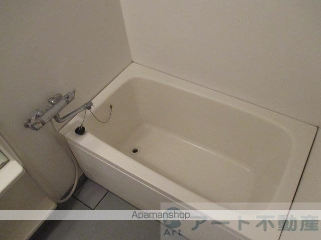 ラプラージュ緑町[1LDK/40.59m2]のバス