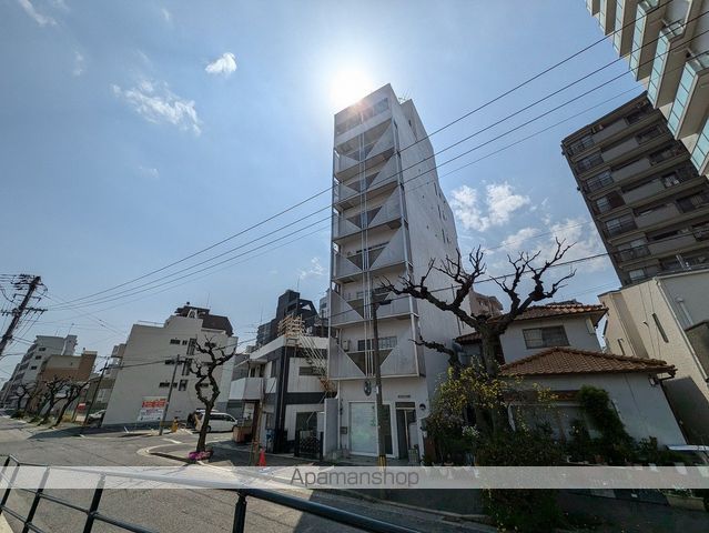 クリスタルビルの外観写真