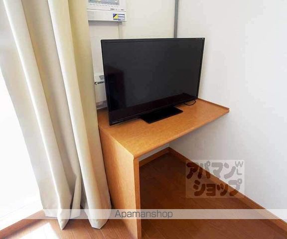 レオパレス御所西の内装写真