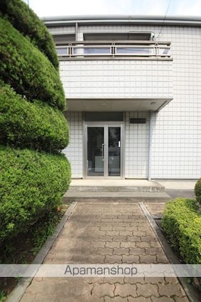 ドミール犬目[1R/23m2]のエントランス