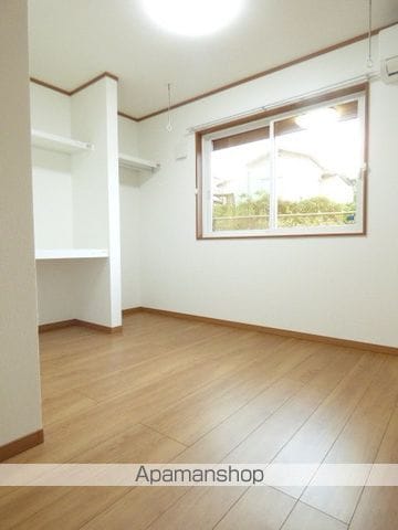 ブリヨン手形の内装写真