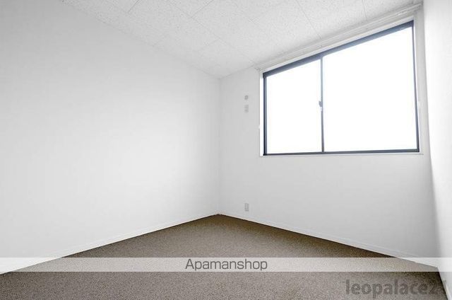 レオパレスPERSIMMONAの内装写真