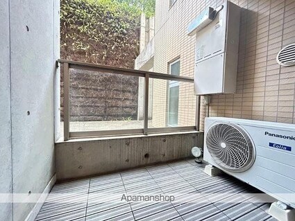 エルスタンザ下北沢[1R/36.58m2]のバルコニー