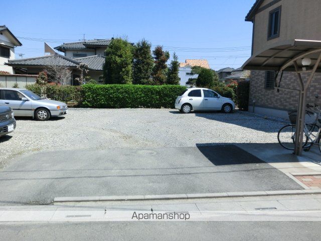 アバンサールの外観写真