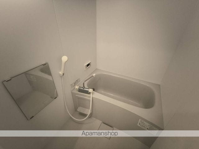 名古屋市港区 3階建 築9年の内装写真