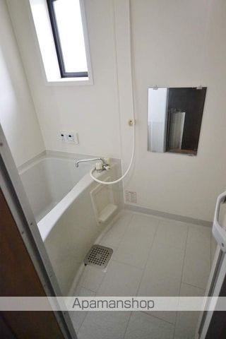 ハッピー岡田Aの内装写真
