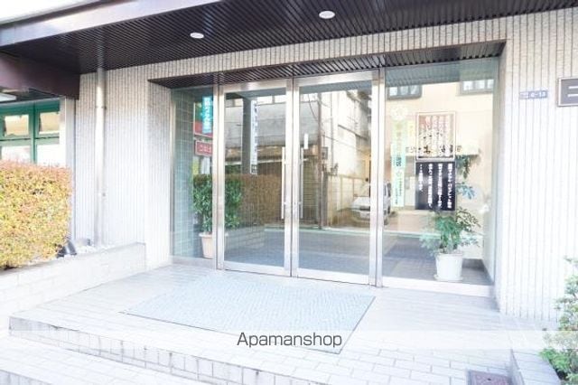 ニューハイツ中落合の外観写真