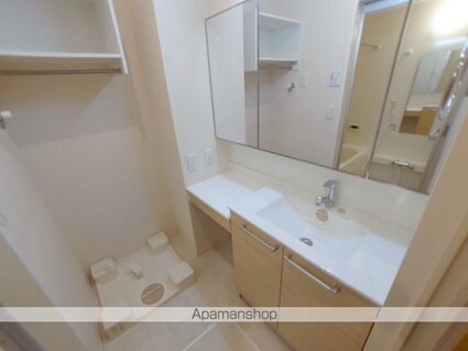 和歌山県和歌山市吹上２丁目[1LDK/33.39m2]の洗面所