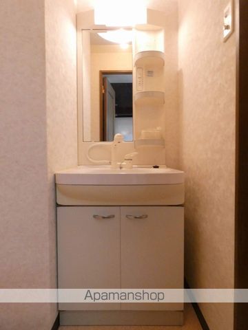 GRANDIRの内装写真