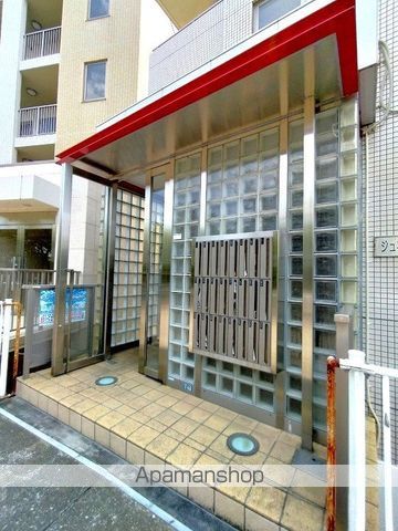 ジュネス別府の玄関写真