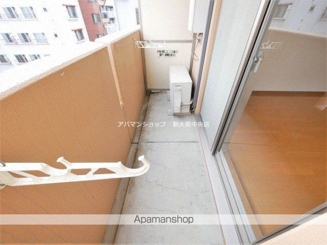 リバースクウェア103の内装写真