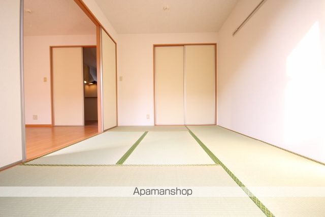 ジェネス カミムラの内装写真