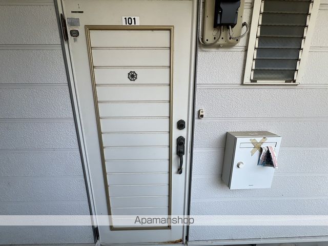 アアロット アパートメントの内装写真