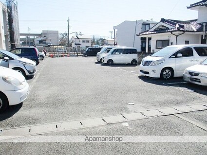 レオパレスＶａｓｔｌａｎｄ[1K/20.28m2]の駐車場