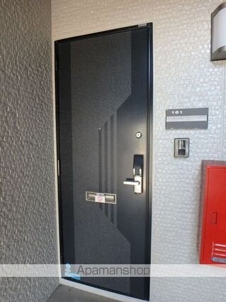 ハイカムール鷹清水　Ｂ[2K/35.6m2]の内装4