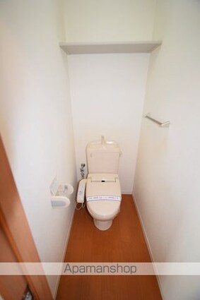 ティアラ[2LDK/54.81m2]のトイレ