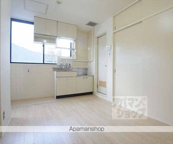 岩倉中大鷺町マンションの内装写真