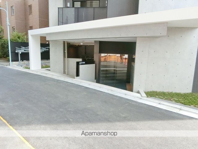 BLUROCK青葉台の外観写真