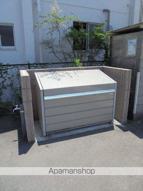 和歌山県和歌山市市小路[1LDK/42.3m2]の共用部1