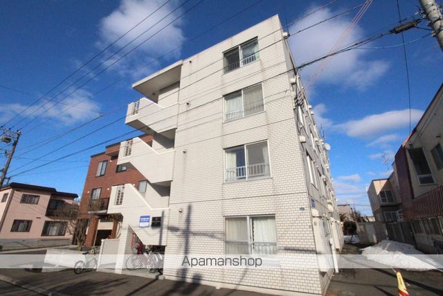 ビッグバーンズマンションN23の外観写真