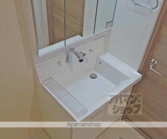 GRAMM桂北滝川 C棟の内装写真