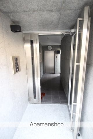 ウインズヒル城山の玄関写真