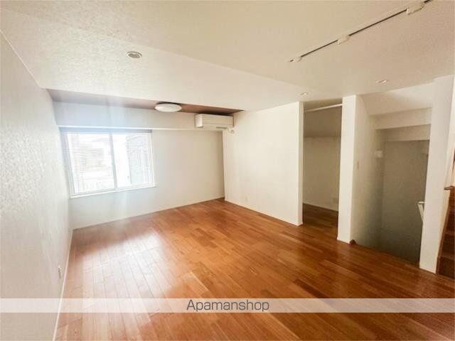 世田谷区桜丘５丁目戸建[3LDK/94.35m2]のリビング・居間