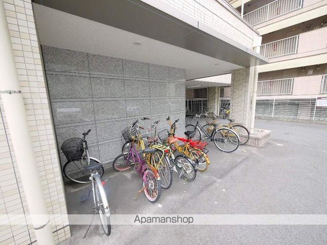 ヴィラパーク鶴舞の外観写真