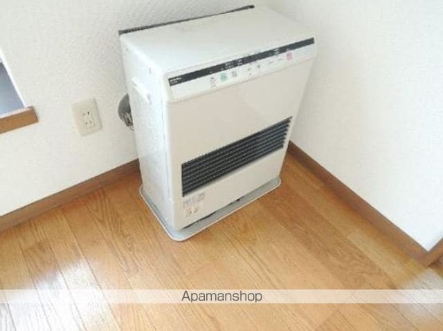 クイーンズ アベニューの内装写真