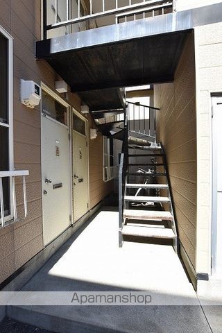 一光ハイムBの玄関写真