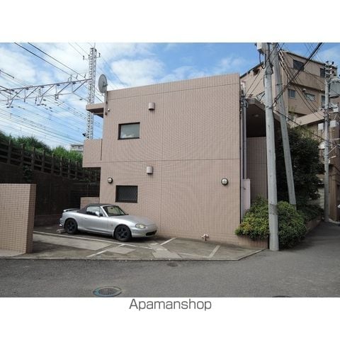 AZ HAUSの外観写真