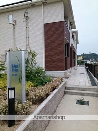 メゾン・リヴィエール[1LDK/32.44m2]のエントランス2