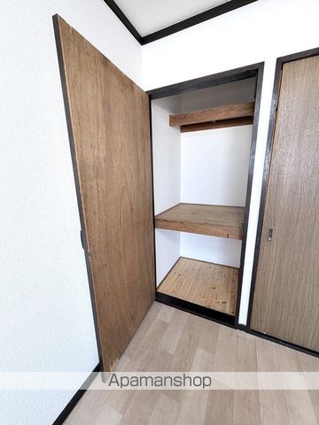 レオーネ寺田町東の内装写真