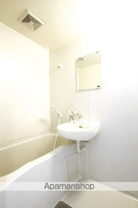 ジベ成城２[1K/20.46m2]のバス