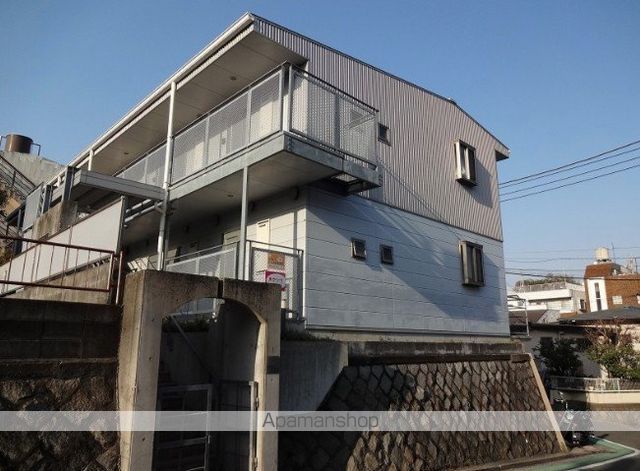 能見台ロイヤルコートの外観写真
