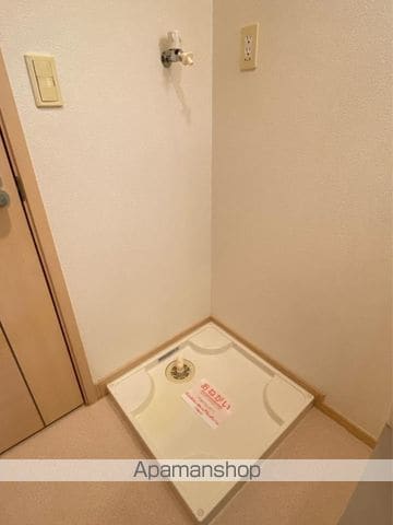 レクサスBの内装写真
