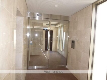 ロイヤルガーデン弐番館[1DK/31m2]のエントランス2