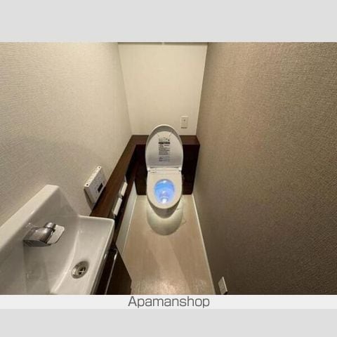ヴォーネン伏見の内装写真