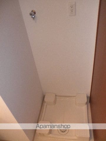 千代田・常磐緩行線 綾瀬駅 徒歩5分 9階建 築15年の内装写真