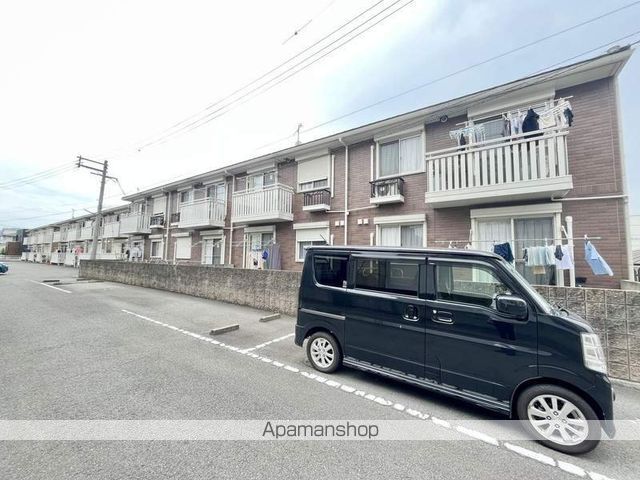 和歌山市森小手穂のアパートの外観1