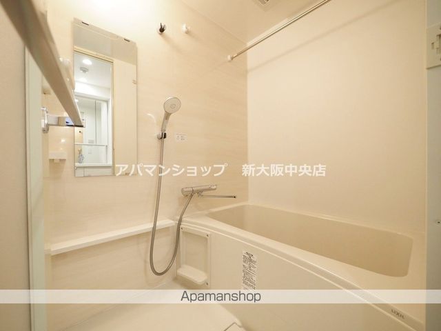 コンフォリア・リヴ淡路の外観写真